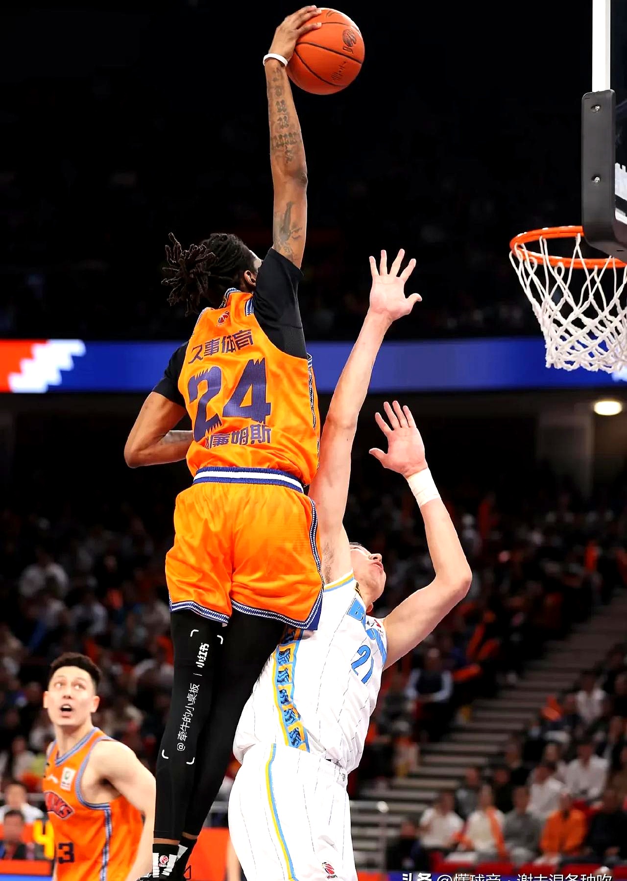 关键时刻克里夫兰骑士备战足总杯；豪取连胜细节曝光；话题不断；纪律约束更严格(足总杯颁奖仪式2024最新消息)