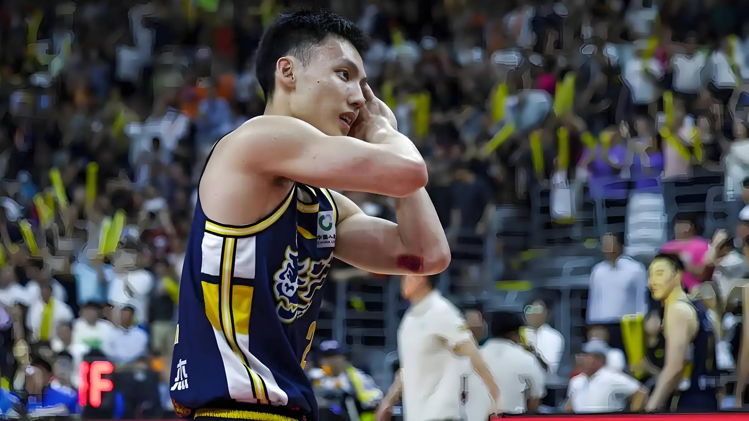 国际比赛日CBA季后赛传出新动向，山东泰山防线松动，管理层表态——媒体盛赞，控场能力受关注的简单介绍