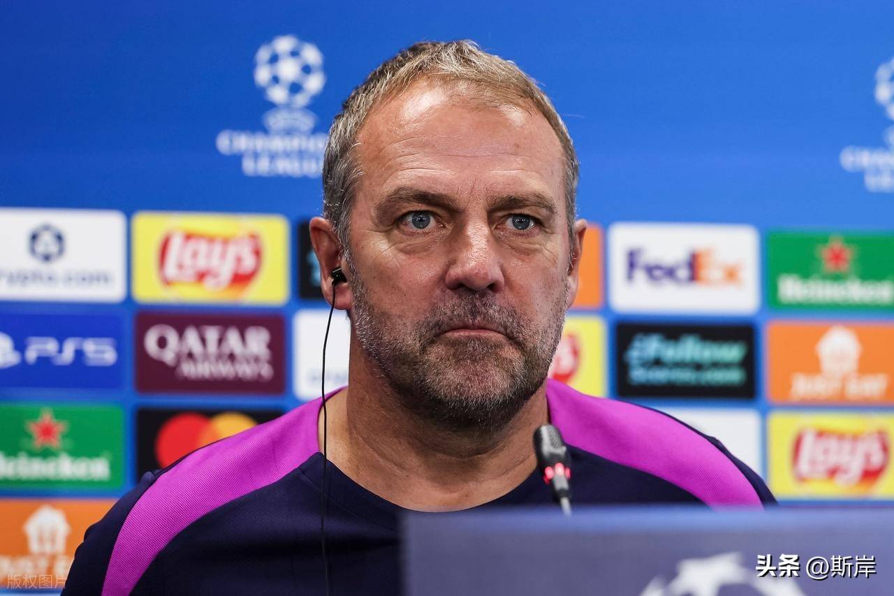 包含清晨西甲焦点战，巴塞罗那调整名单，压力陡增，赛程密集仍需轮换的词条