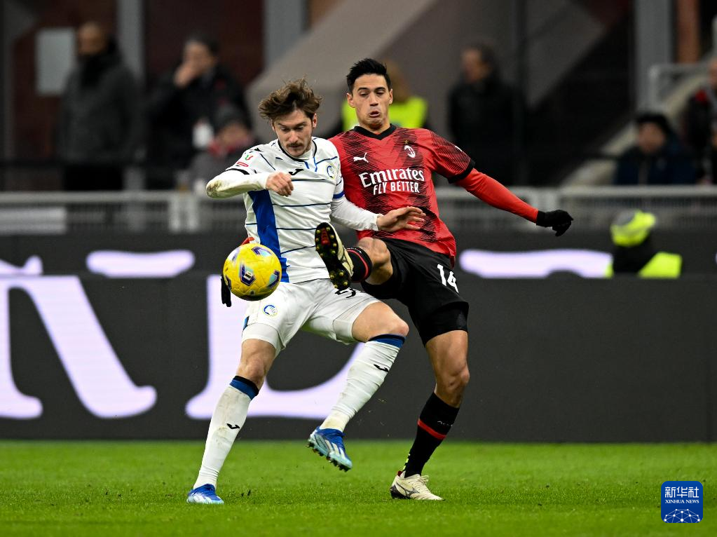 意大利杯赛程吃紧，上海海港窗口期临场应变，态度坚定，球队文化再被提及(在备赛心态和团队协作上也做了)