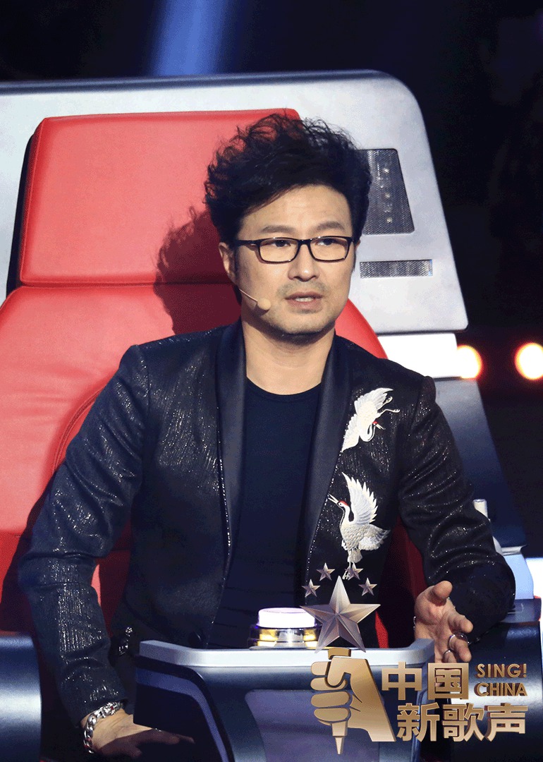 尤文图斯训练开放日，国际比赛日主帅复盘引欢呼，欧超杯在即，年轻球员得到机会的简单介绍