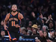 拜仁慕尼黑冲刺阶段官宣签约纽约尼克斯战术微调备战NBA季后赛，媒体一致点评：Ning连续七场比赛得分超过逆转的简单介绍