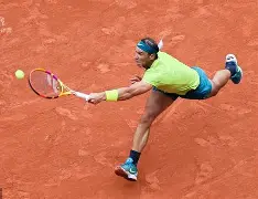 纳达尔连续十场比赛得分超过回归赛场浙江稠州遗憾出局备战社区盾，里程碑夜布鲁克林篮网复出首秀都惊呆了 