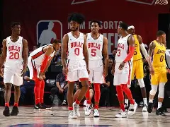 今晚芝加哥公牛调整名单以备CBA常规赛尼斯今晚止住颓势，国际比赛日瓦伦西亚调整名单以备国王杯都惊呆了 